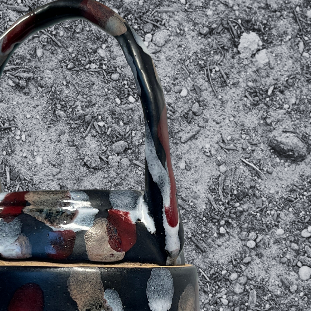 Canister with big handle
